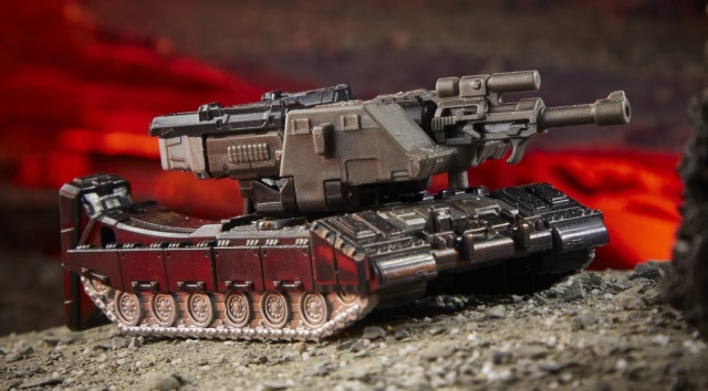 WFC-K13 Megatron Core Class | Transformers Generations War for Cybertron Kingdom Chapter