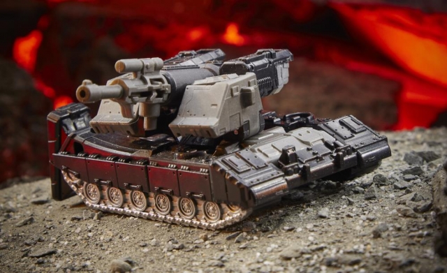 WFC-K13 Megatron Core Class | Transformers Generations War for Cybertron Kingdom Chapter