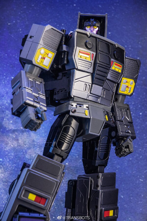MX-12T Gravestone Youth Version | X-Transbots