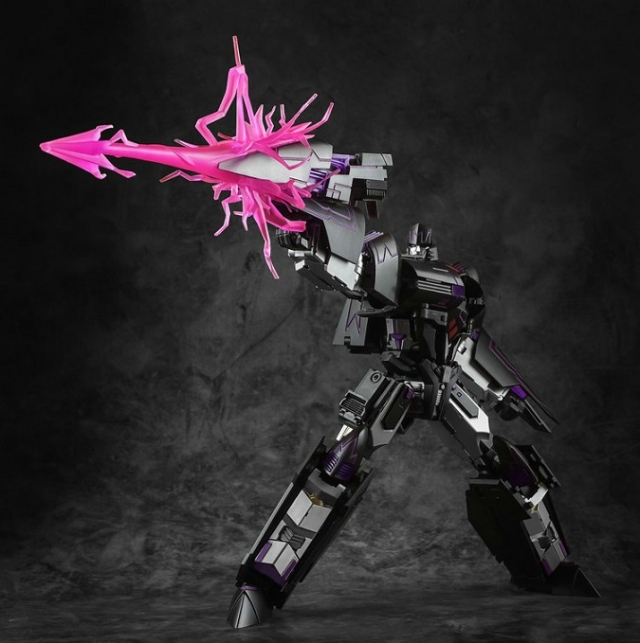 GT-02 ReTyrant | Generation Toy