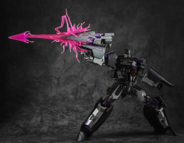 GT-02 ReTyrant | Generation Toy