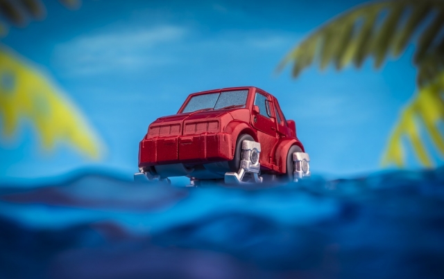 H25 Herbie 2.0 and H26 Vanishing Point Set of 2 Figures | Newage the Legendary Heroes