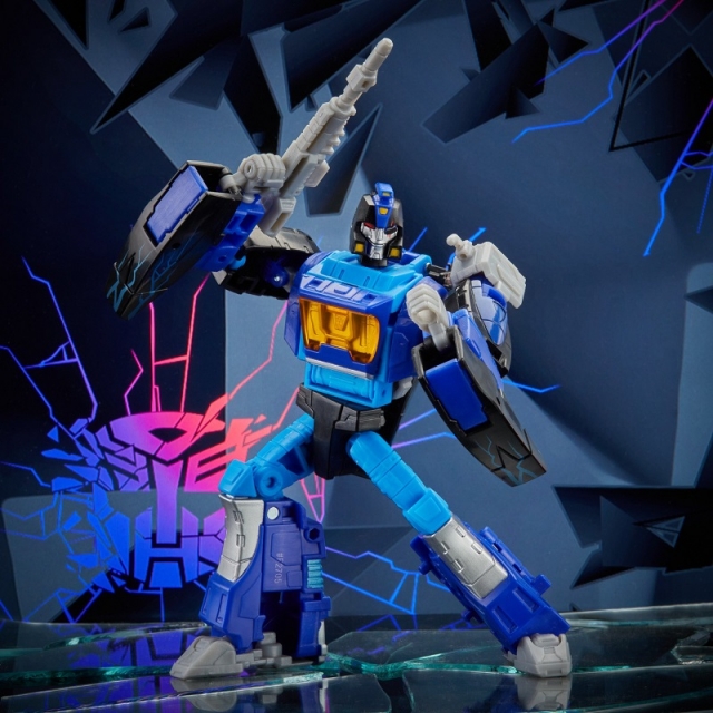 Blurr IDW Shattered Glass IDW Shattered Glass Deluxe Class | Transformers Generations Shattered Glass Collection