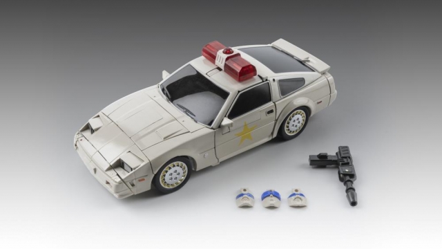 MX-30 Fuzz | X-Transbots