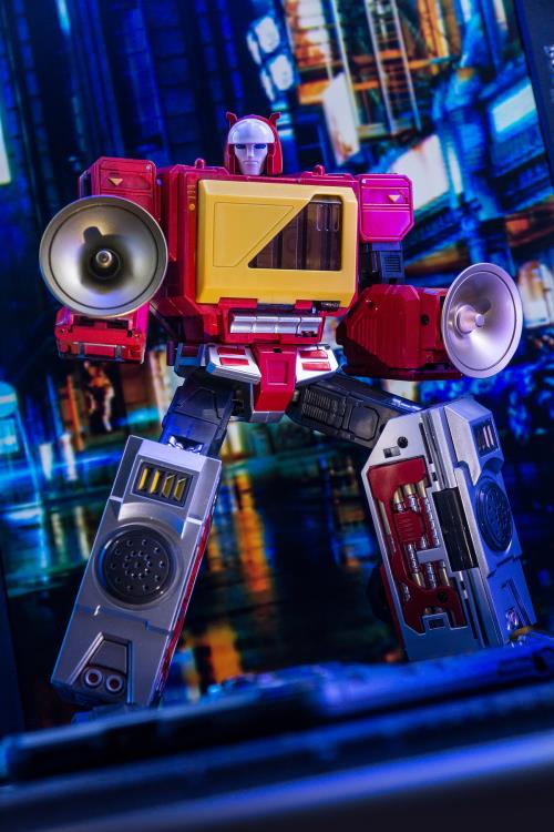 Transistor Pure Red Metallic Version and HiFi | KFC Toys