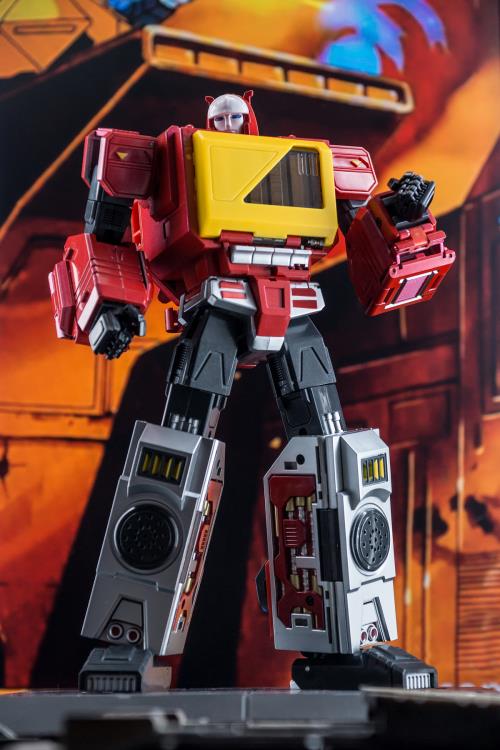 Transistor Pure Red Metallic Version and HiFi | KFC Toys