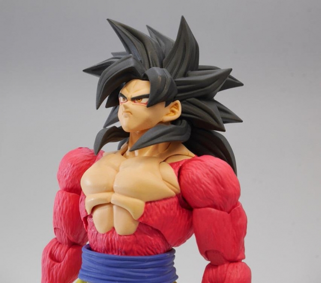 Super Saiyan 4 Goku S.H. Figuarts | Bandai Tamashii Nations | Dragon Ball