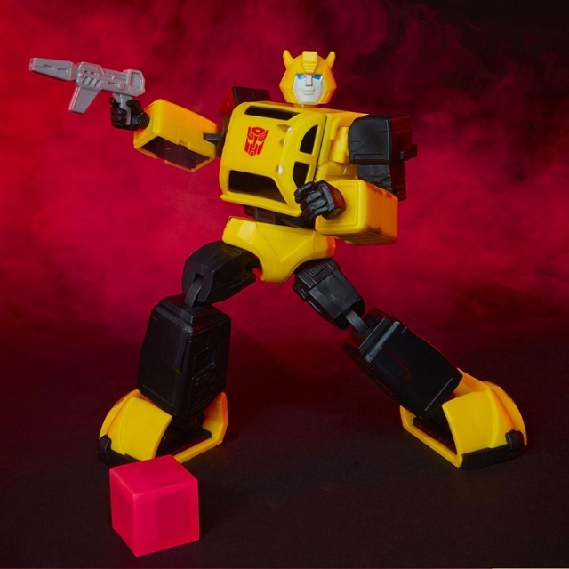 G1 Bumblebee 6-Inch Scale | R.E.D. [Robot Enhanced Design] | Transformers Generations