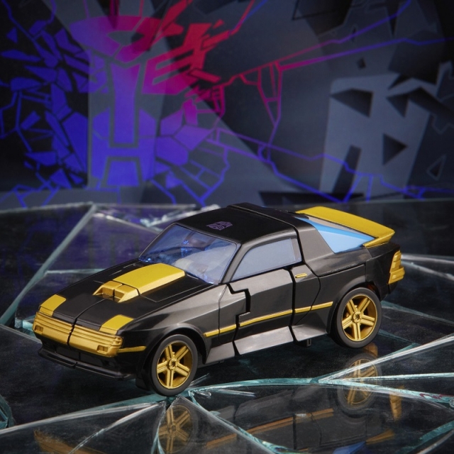 Goldbug IDW Shattered Glass IDW Shattered Glass Deluxe Class | Transformers Generations Shattered Glass Collection