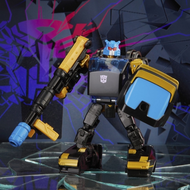 Goldbug IDW Shattered Glass IDW Shattered Glass Deluxe Class | Transformers Generations Shattered Glass Collection