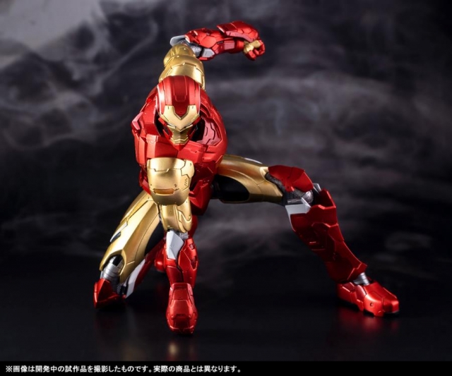 Tech-On Iron Man S.H. Figuarts | Bandai Tamashii Nations | Marvel Tech-On Avengers