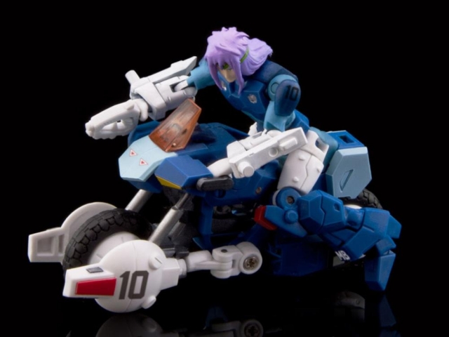 VR-041H Saber Cyclone Lance Belmont | Robotech Genesis Climber Mospeada | Toynami