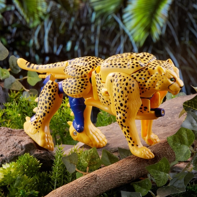 Cheetor Deluxe Class | Transformers Beast Wars