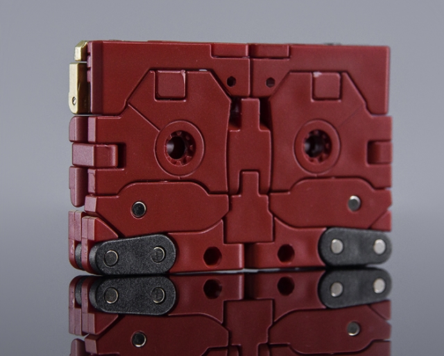 CST-14 Rhinohorn 2.0 | KFC Toys