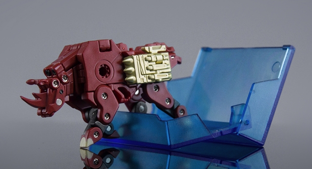 CST-14 Rhinohorn 2.0 | KFC Toys
