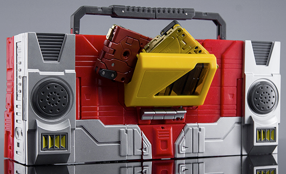 CST-15 Ironpaw 2.0 | KFC Toys