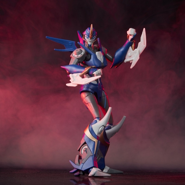 Arcee 6-Inch Scale | R.E.D. [Robot Enhanced Design] | Transformers Generations