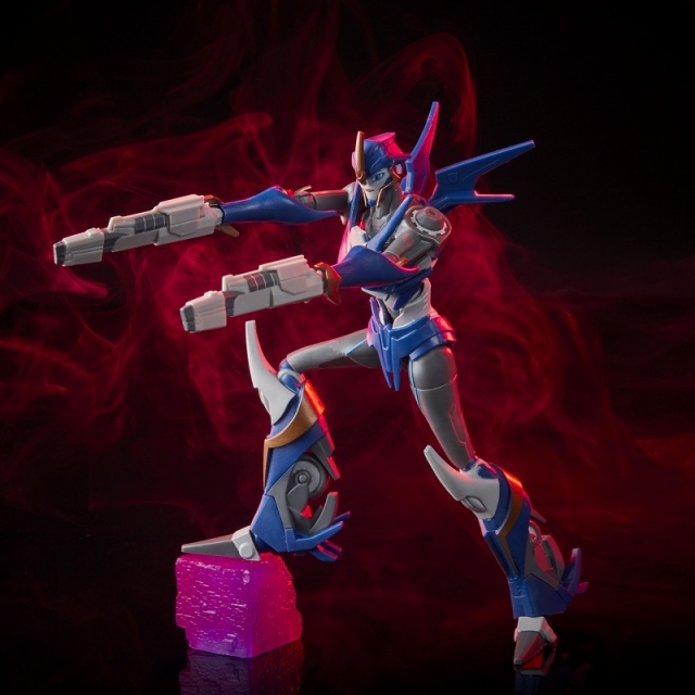 Arcee 6-Inch Scale | R.E.D. [Robot Enhanced Design] | Transformers Generations
