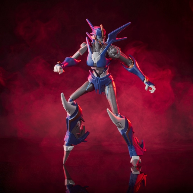 Arcee 6-Inch Scale | R.E.D. [Robot Enhanced Design] | Transformers Generations