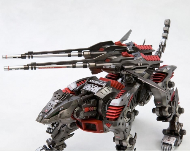 EZ-035 Lightning Saix Marking Plus Version Model Kit | Zoids Highend Master Model | Kotobukiya