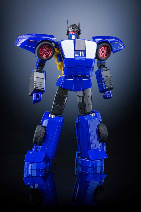 MX-26B Bond and James Japanese Version | X-Transbots
