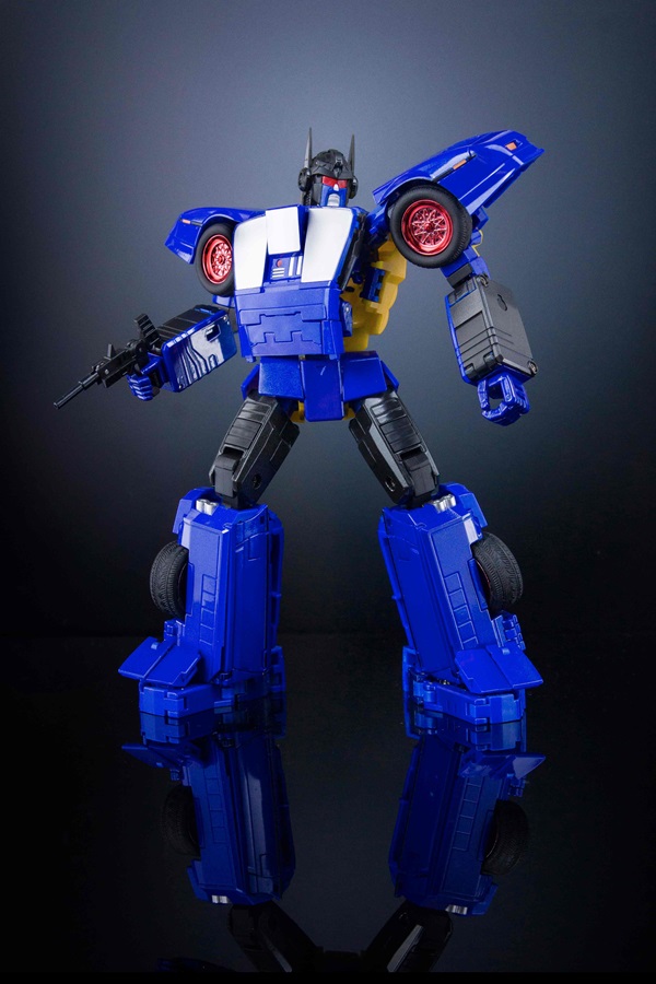 MX-26B Bond and James Japanese Version | X-Transbots