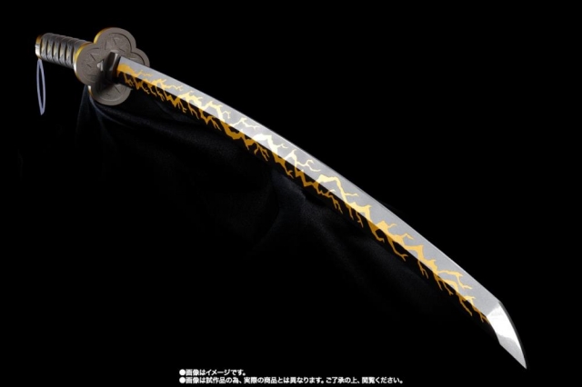 Zenitsu Agatsuma's Nichirin Sword Proplica | Bandai Tamashii Nations | Demon Slayer: Kimetsu No Yaiba