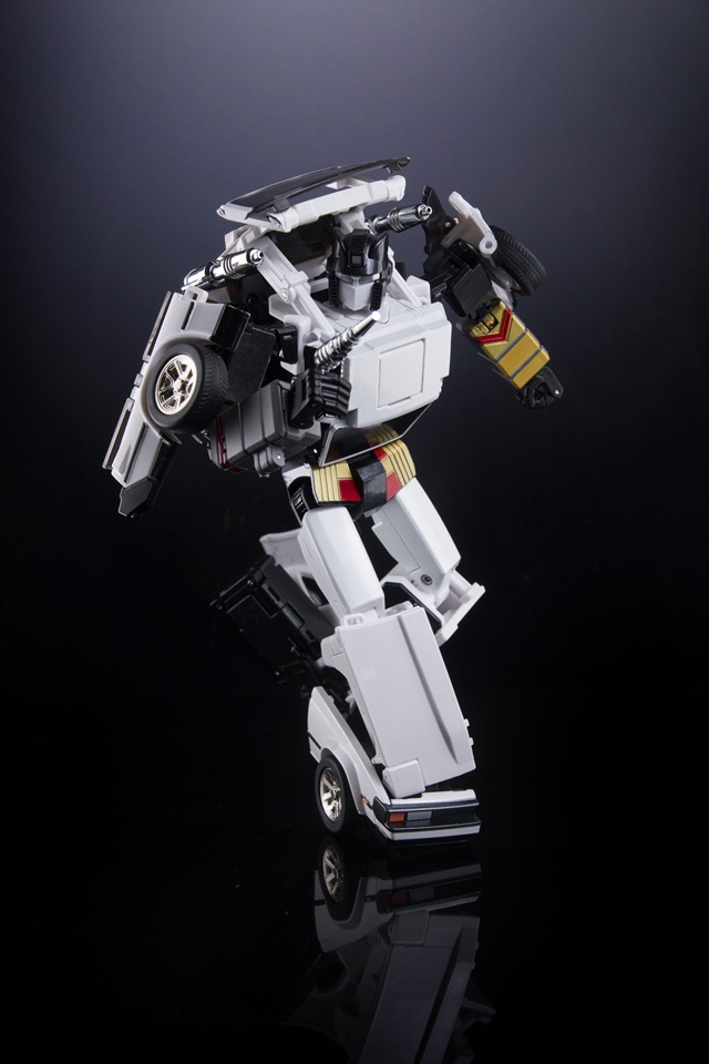 MX-24 Yaguchi | X-Transbots