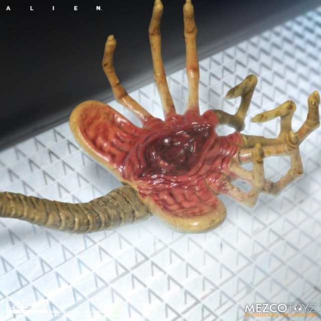 Alien One:12 Collective | Alien | Mezco Toyz