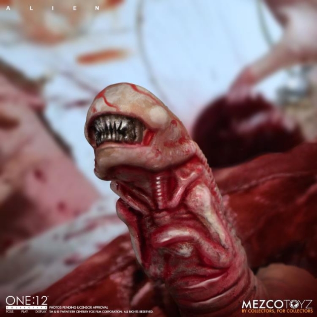 Alien One:12 Collective | Alien | Mezco Toyz