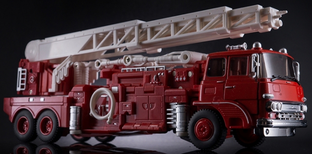 MX-5 Dante | X-Transbots