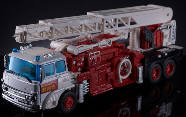 MX-7 Tirado Limited Edition | X-Transbots
