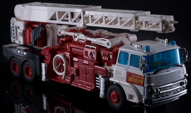 MX-7 Tirado Limited Edition | X-Transbots