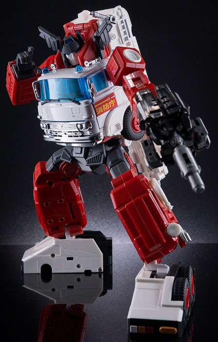 MX-7 Tirado Limited Edition | X-Transbots