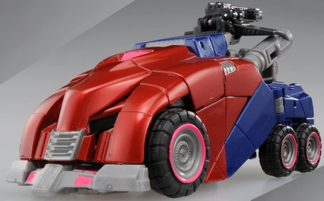 UN-01 Optimus Prime Cybertron Mode | Transformers United