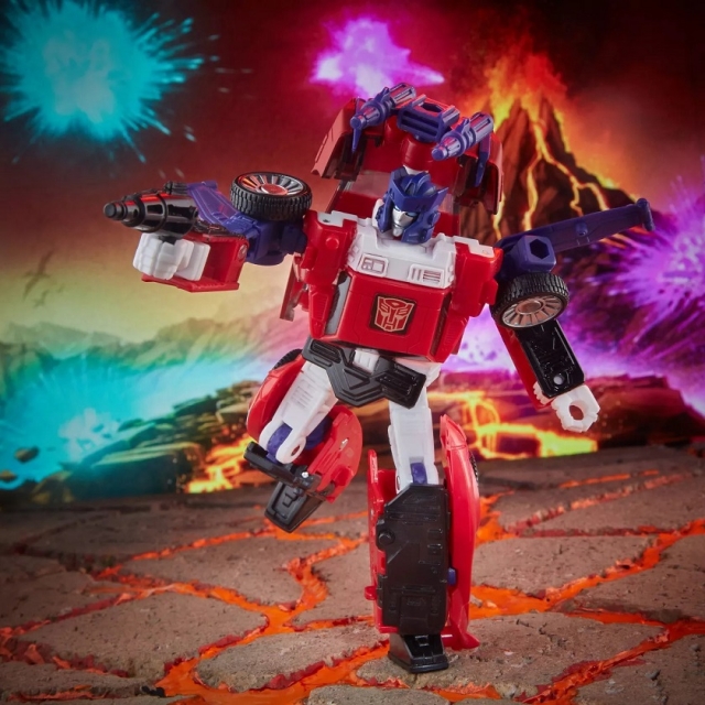 WFC-K41 Autobot Road Rage Deluxe Class | Transformers Generations War for Cybertron Kingdom Chapter