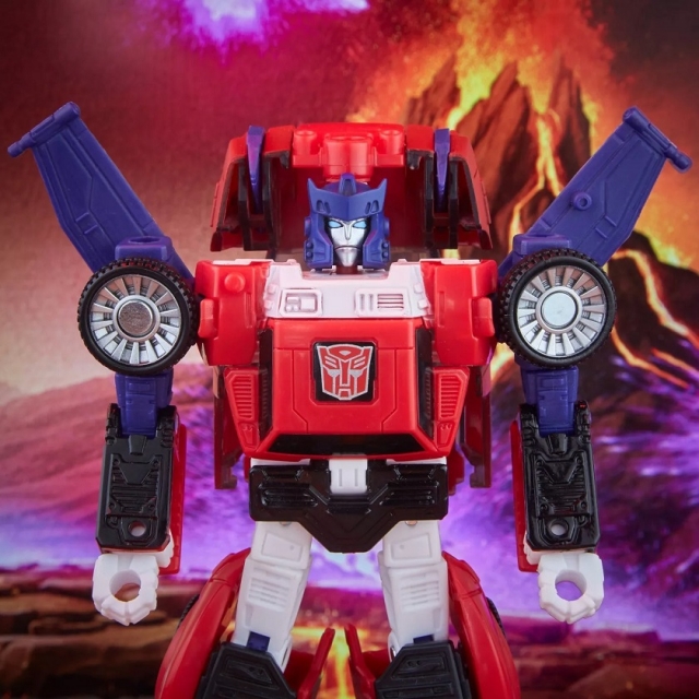 WFC-K41 Autobot Road Rage Deluxe Class | Transformers Generations War for Cybertron Kingdom Chapter