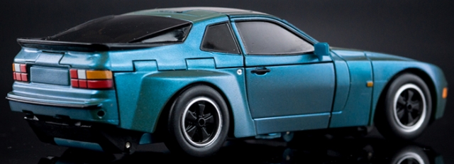 MM-10T Tap In Limited Edition | X-Transbots
