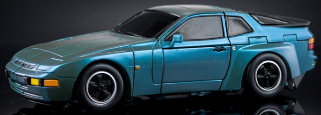 MM-10T Tap In Limited Edition | X-Transbots