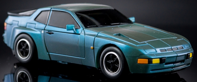 MM-10T Tap In Limited Edition | X-Transbots
