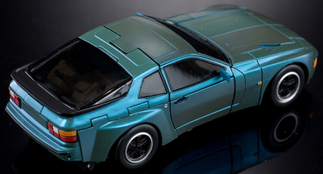 MM-10T Tap In Limited Edition | X-Transbots