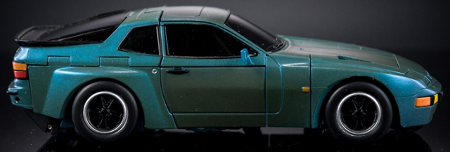 MM-10T Tap In Limited Edition | X-Transbots