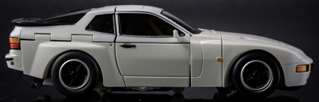 MM-10W Coprimozzo White Version Limited Edition | X-Transbots