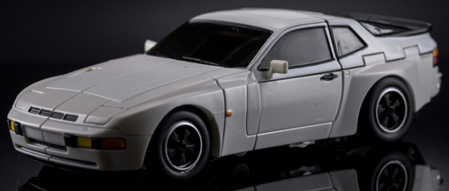 MM-10W Coprimozzo White Version Limited Edition | X-Transbots