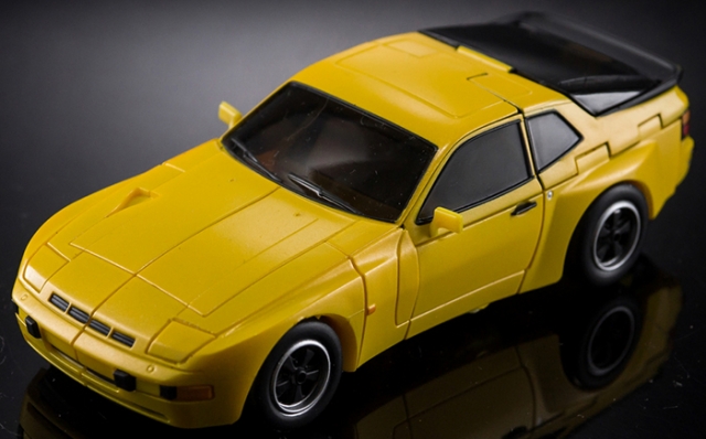 MM-10Y Toro Yellow Version Limited Edition | X-Transbots