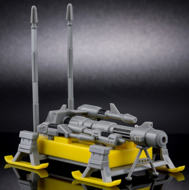 MM-10Y Toro Yellow Version Limited Edition | X-Transbots