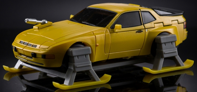 MM-10Y Toro Yellow Version Limited Edition | X-Transbots