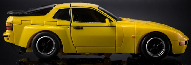 MM-10Y Toro Yellow Version Limited Edition | X-Transbots