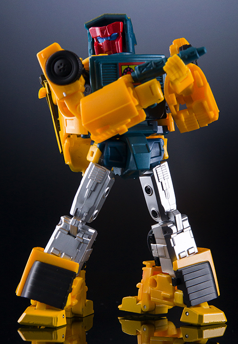 MM-7Y Hatch Yellow Version Limited Edition | X-Transbots