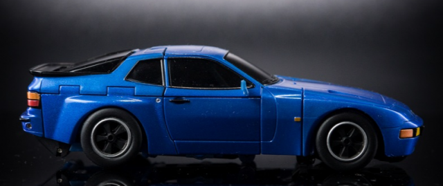 MM-10B Toro Blue Version Limited Edition | X-Transbots